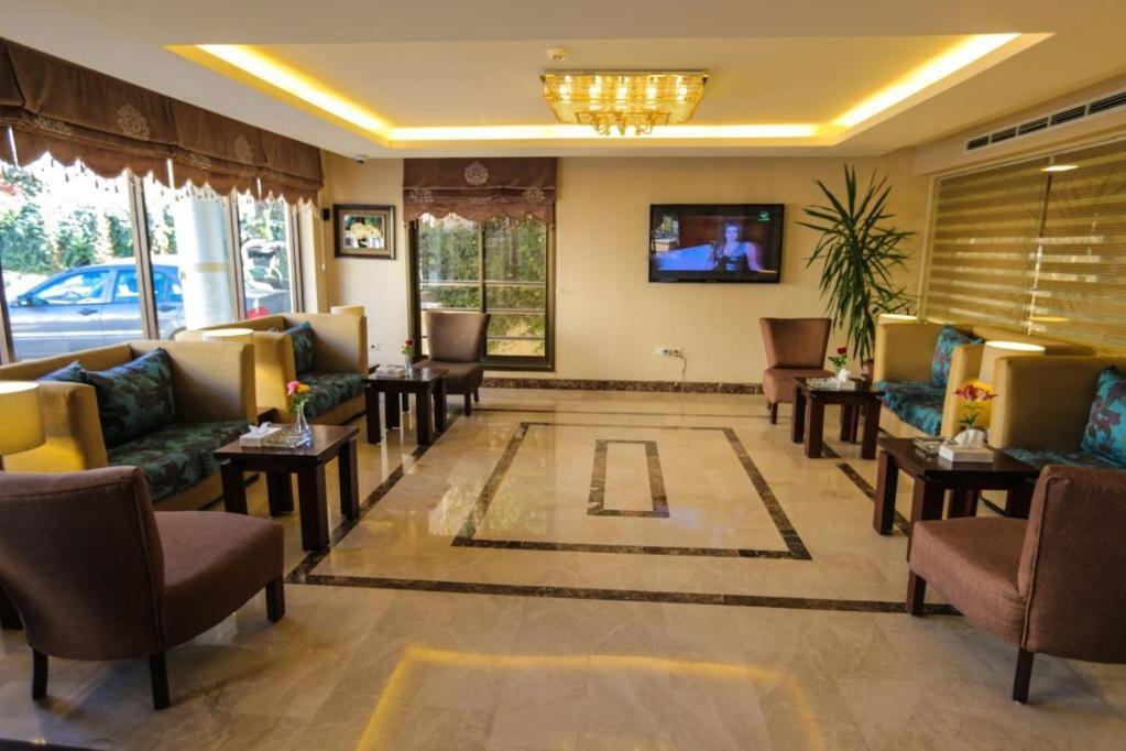 Lancaster Hotel Apartments Dahiet Alrasheed Amman Buitenkant foto